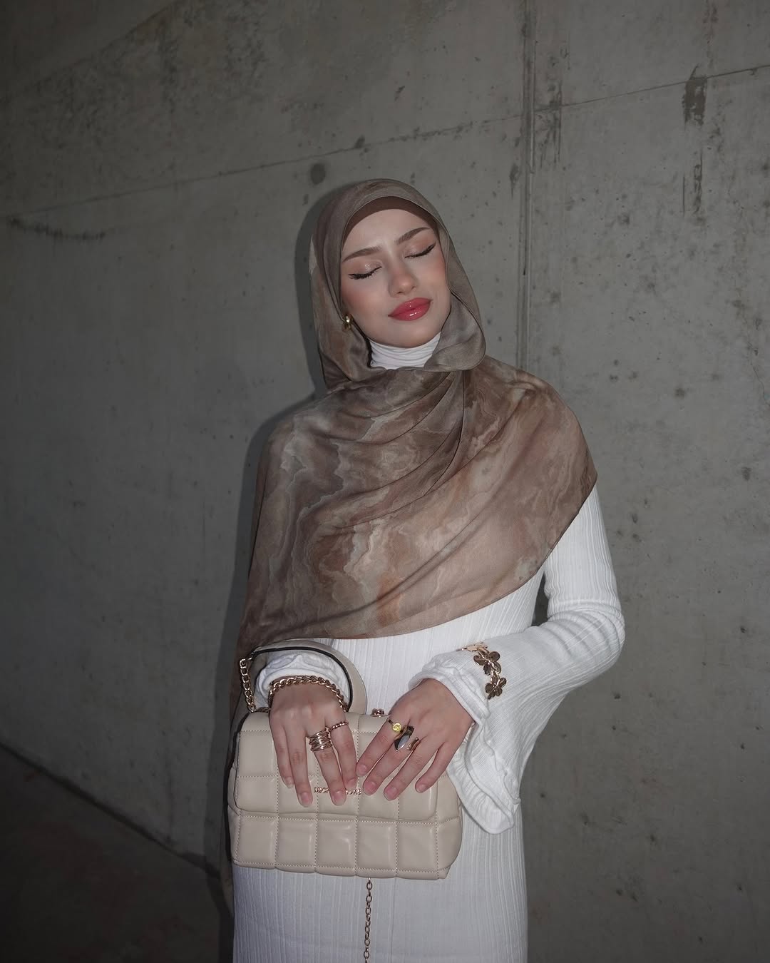 Neutral Quartz Printed Hijab