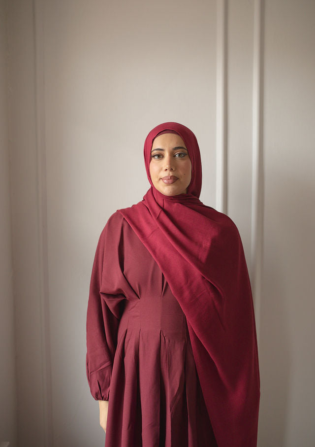 Cherry Modal Hijab Set